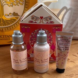 L'OCCITANE Cherry Blossom Trio Set - Pink & Silver